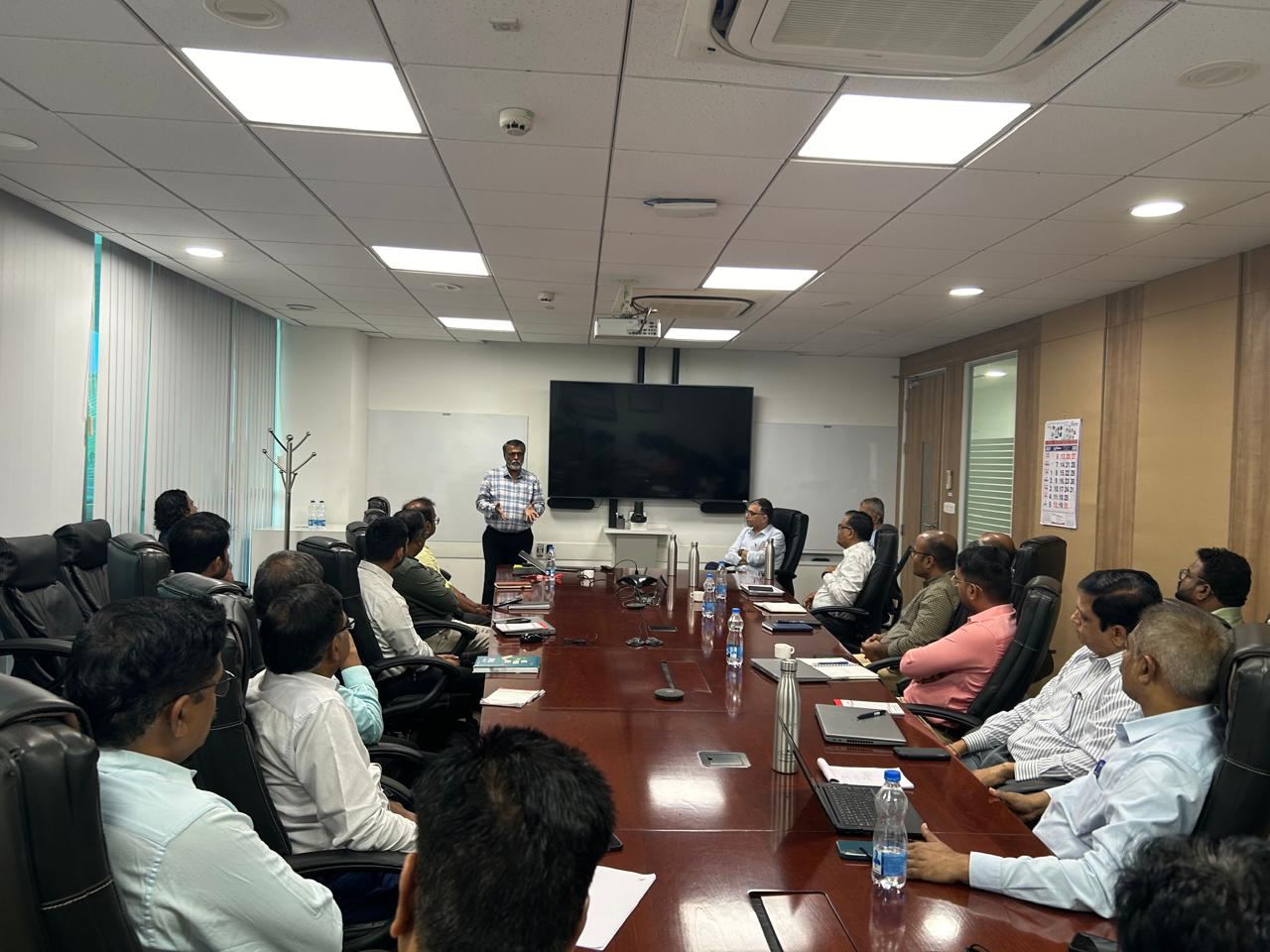 Leadership briefing in the boardroom